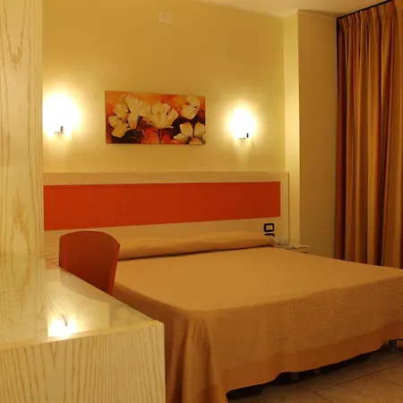 Hotel Cristal 3*