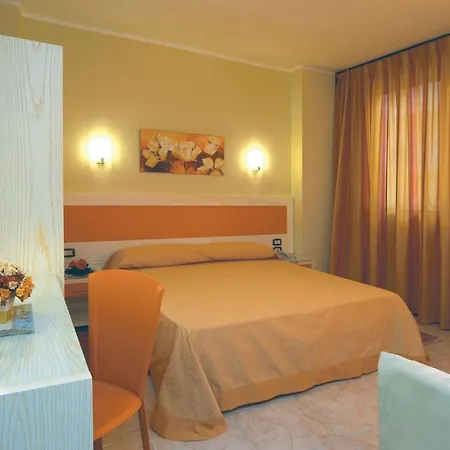 Hotel Cristal Eboli