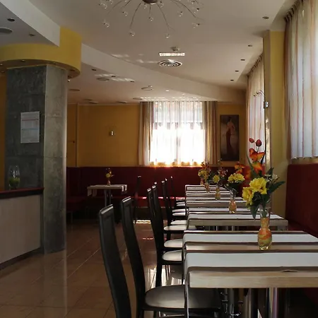 Cristal Hotel