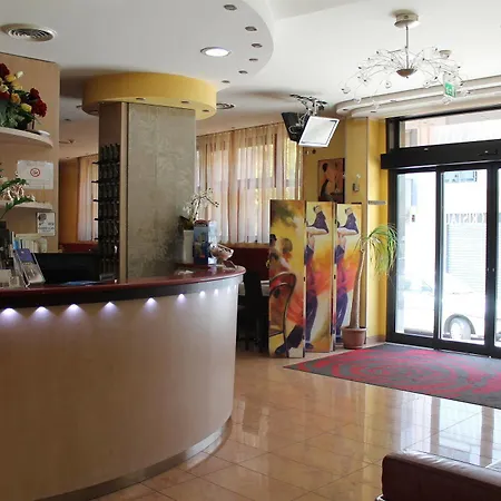 Hotel Cristal 3*
